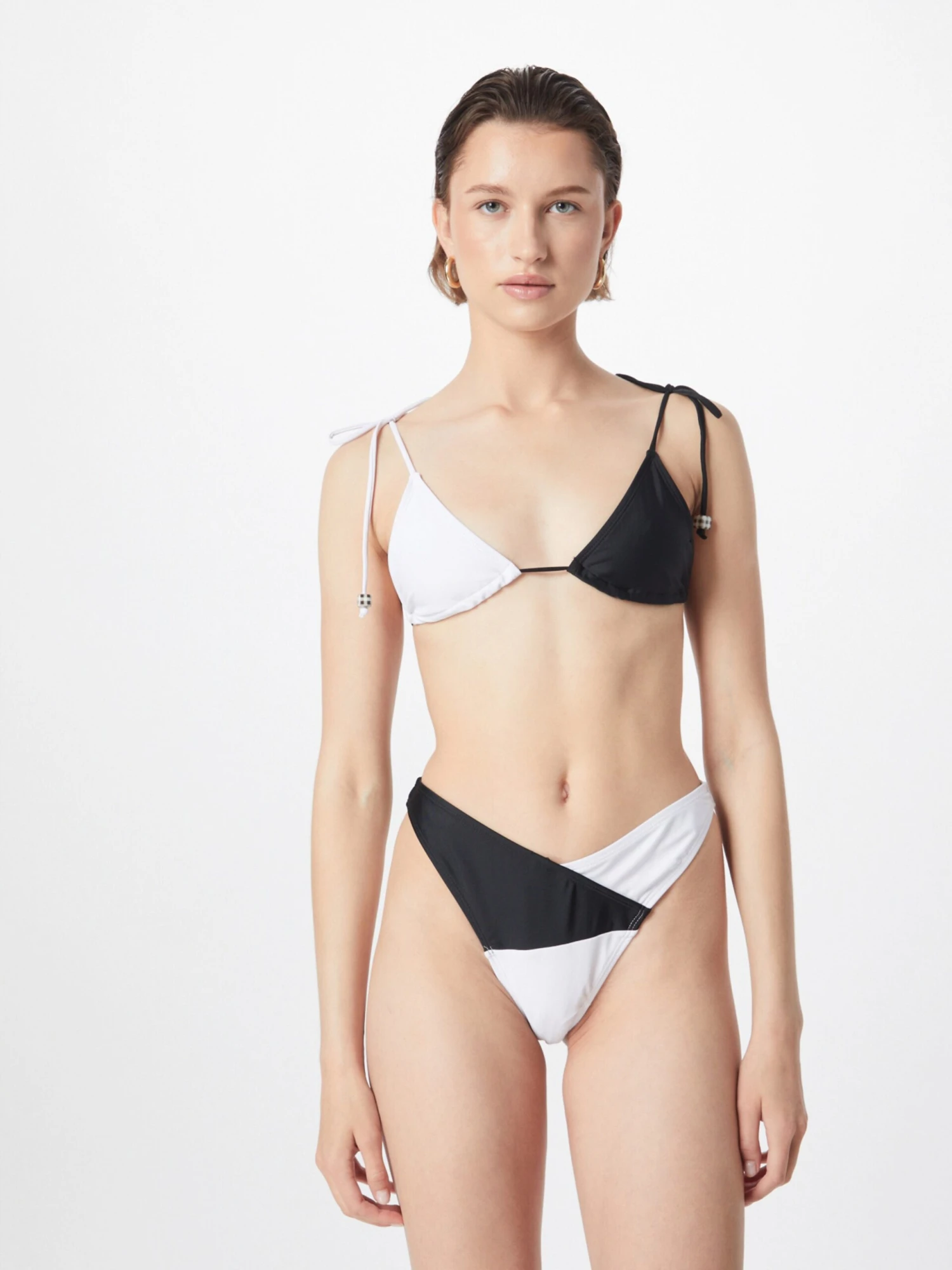 NASTY GAL Trekants-bikinier Triangel Bikini Kvinder Sort / Hvid - Billede 2